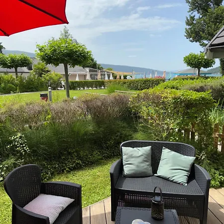 Apartment Le Du D'annecy Avec Les Pieds Dans L Eau, Et Ponton Prive